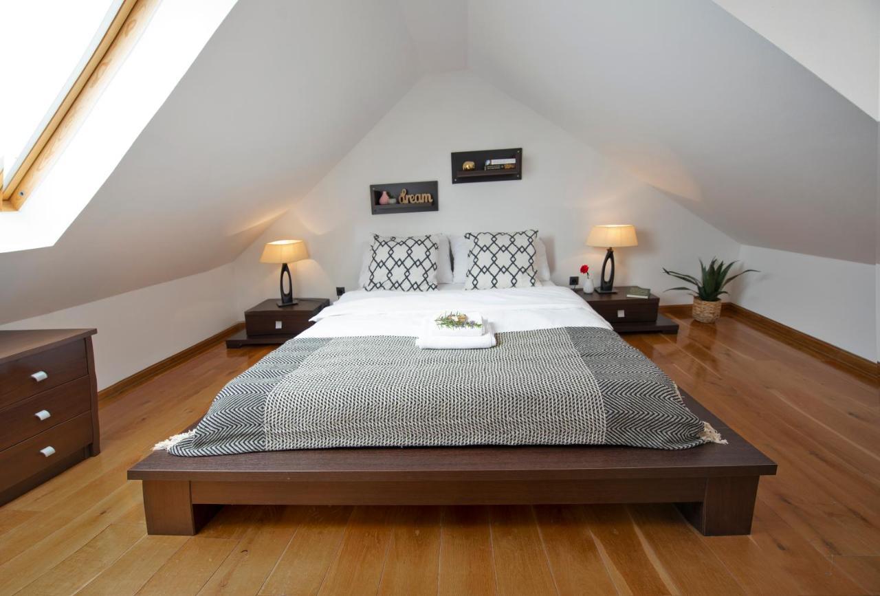 Loft In Ismaelli Palace *